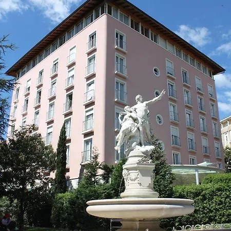 Sunshine Mary Appartement