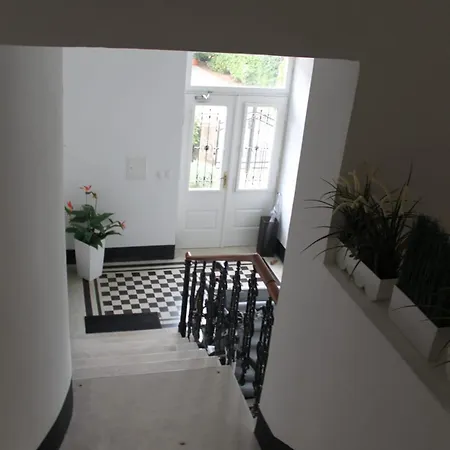 Sunshine Mary Apartman *